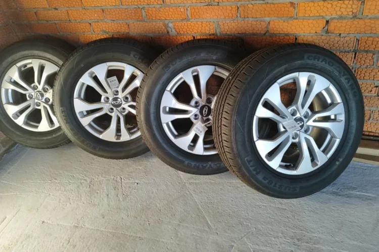 Четыре колеса в сборе для Chery Tiggo 4, купленные с рук