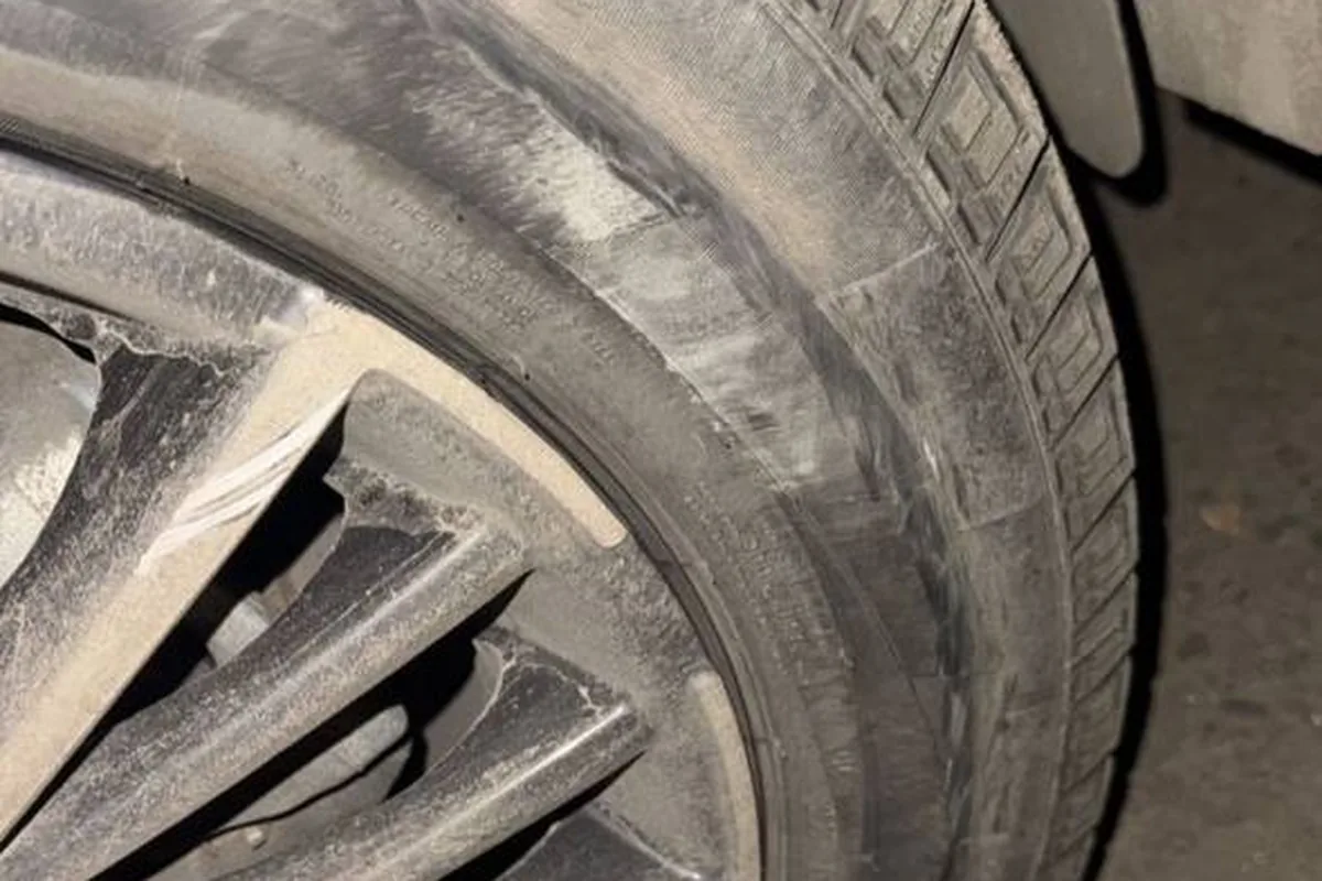 Дилерская зимняя нешипованная шина Pirelli на Chery Tiggo 8