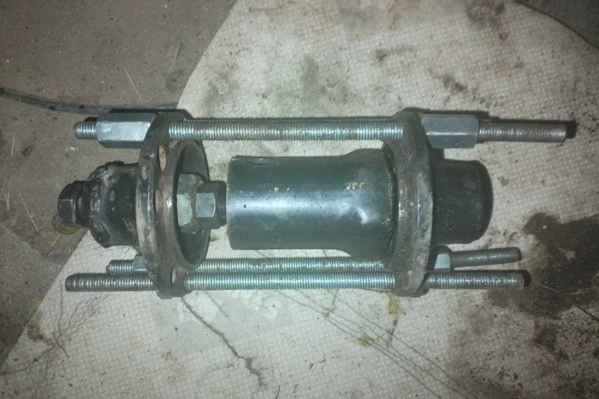 Самодельный съёмник для шкворней из старых заглушек