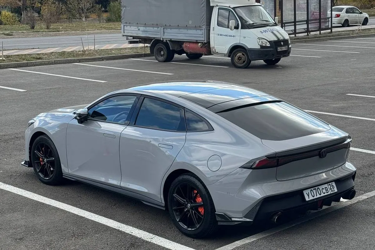 Измерение зазора свечи зажигания Changan UNI-V