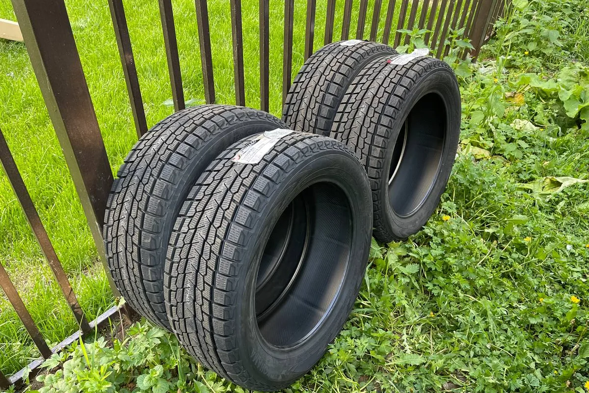 Зимние шины Yokohama 235/55 R19 для Exeed VX