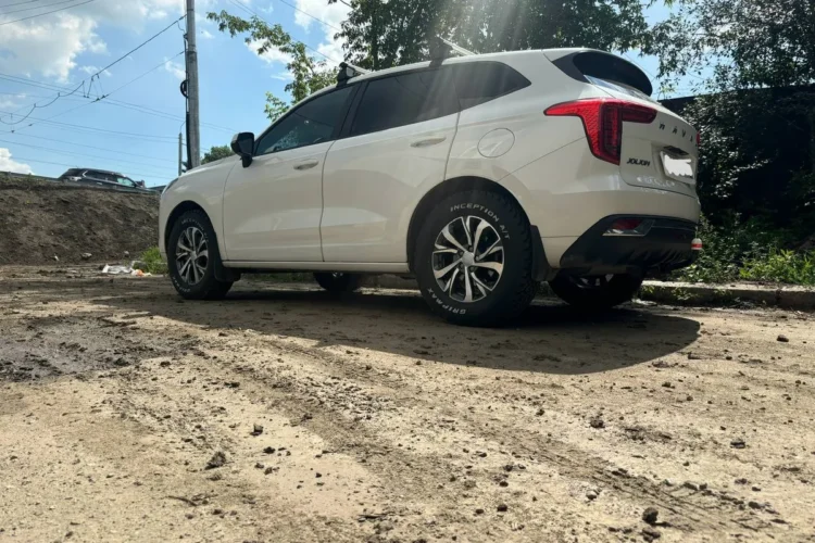 Haval Jolion на шинах 235/70 R17