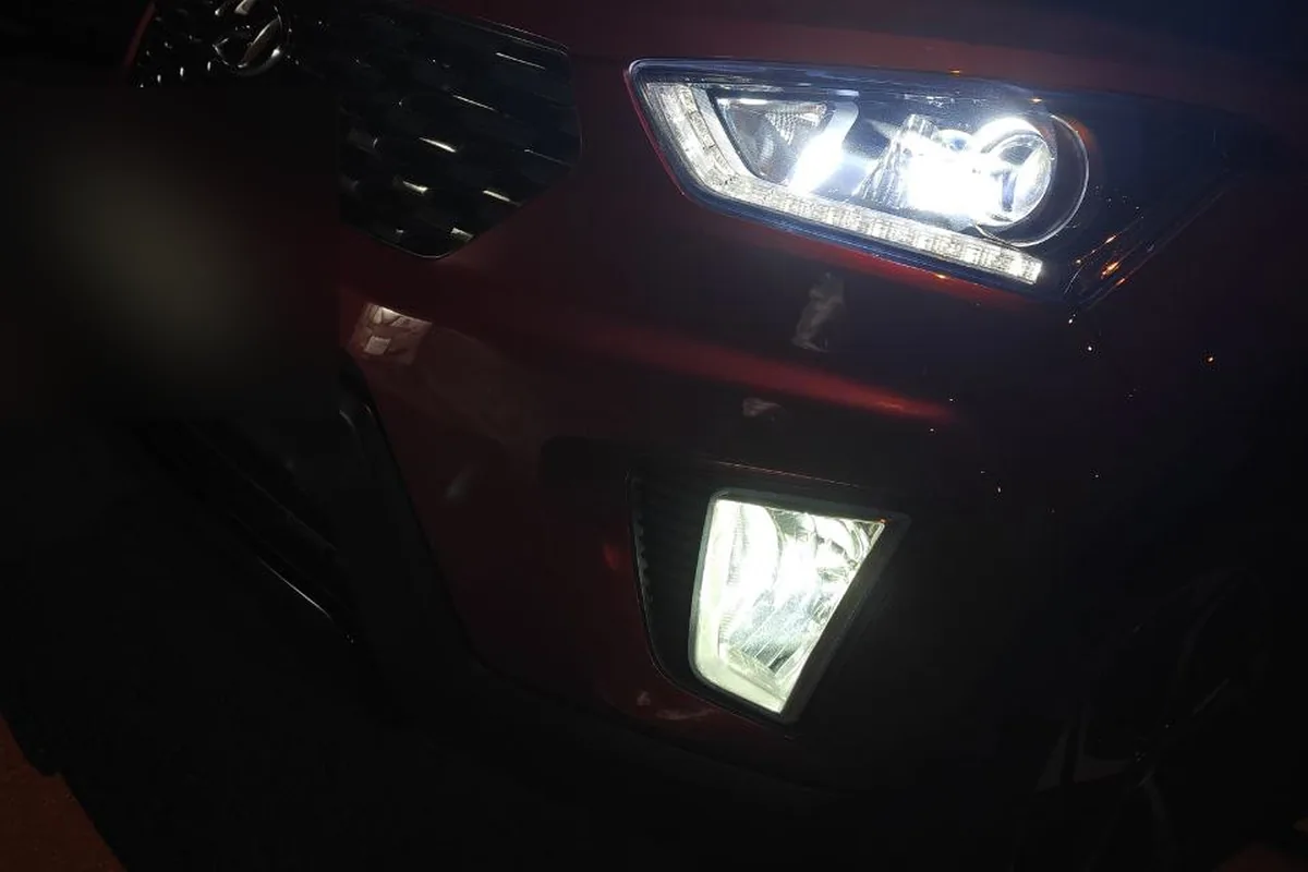 Hyundai Creta 2020 с линзами в фарах и ПТФ ночью