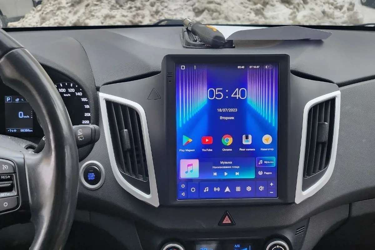 Андроид-магнитола вертикального формата на Hyundai Creta