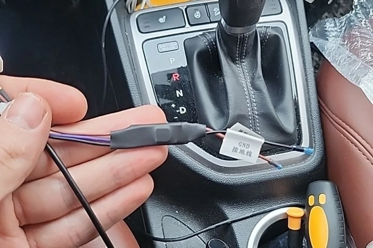 Подключение проводки новой магнитолы в консоли Hyundai Creta