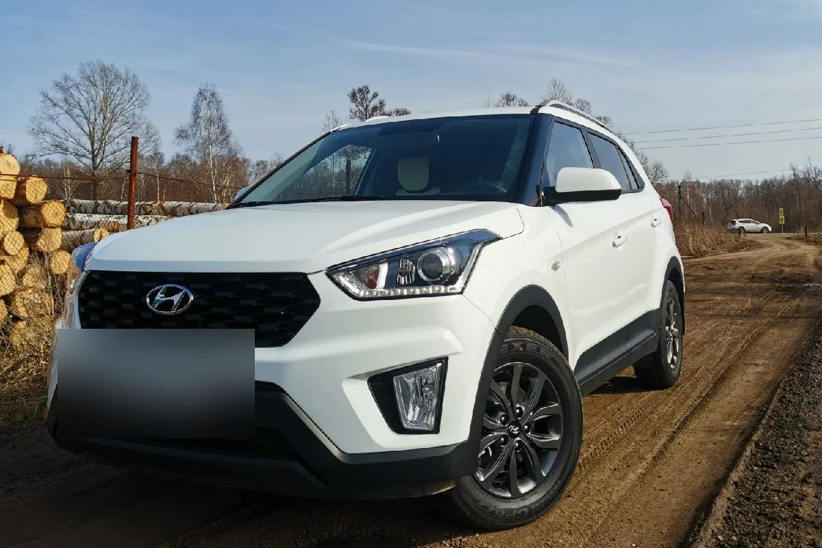 Белая Hyundai Creta с автоматом на 12 тысячах км