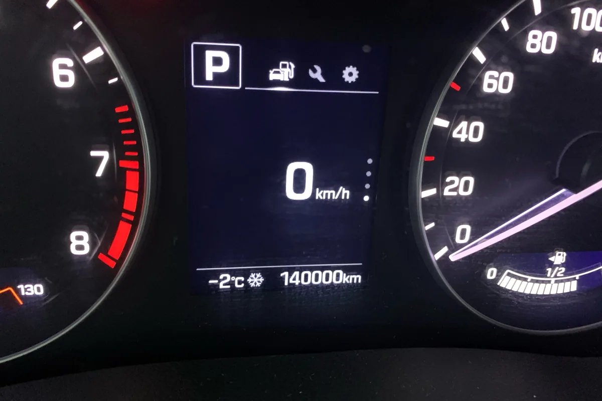 Приборная панель Hyundai Creta с пробегом 140 тысяч км