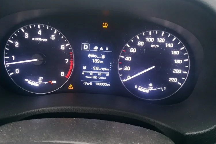 Приборная панель Hyundai Creta 2.0 4WD 2017 года