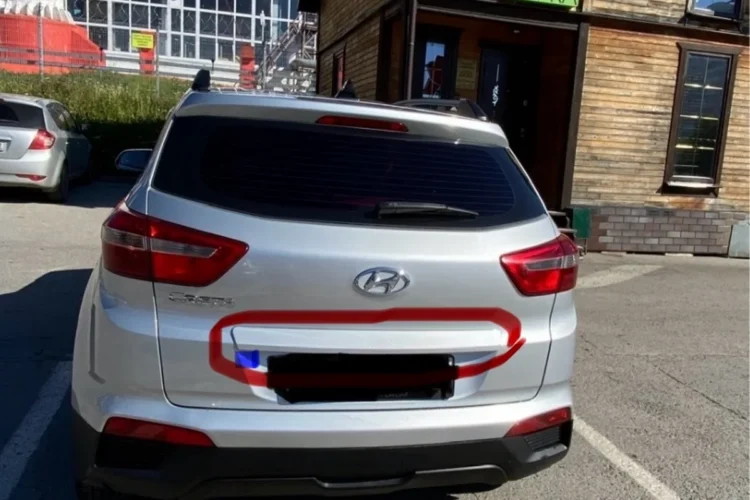 Планка камеры заднего вида на крышке багажника Hyundai Creta