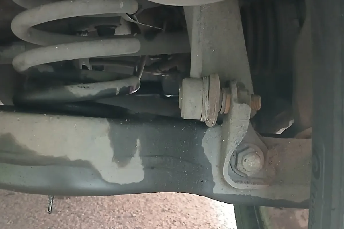 Задний стабилизатор у пружины Hyundai Creta