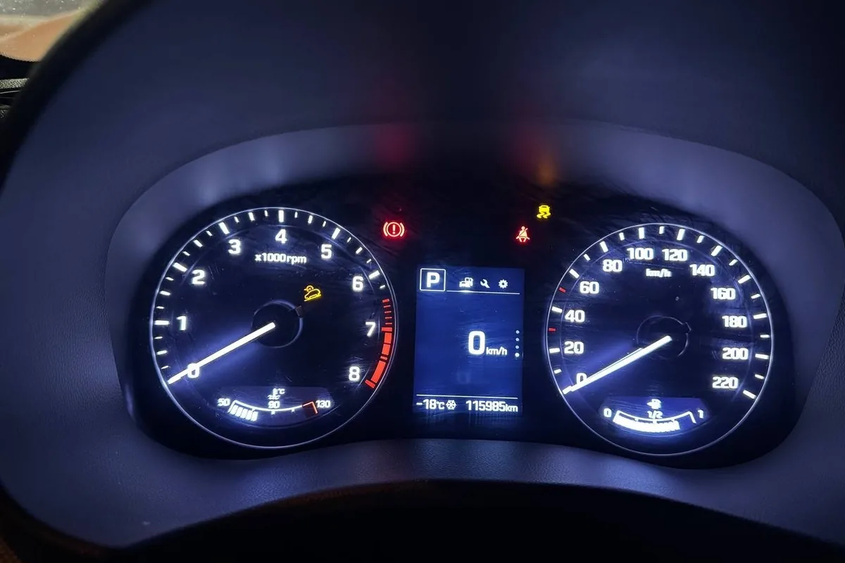 Приборка Hyundai Creta после долгой прокрутки стартера в мороз