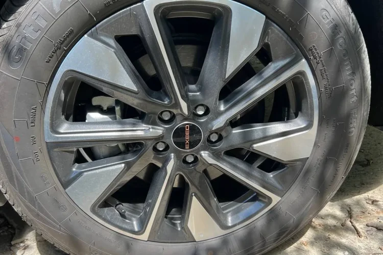Штатное колесо Giti Comfort F50 225/60 R18 на Exeed LX