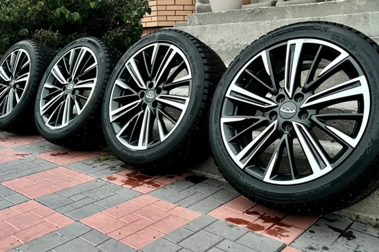 Колёса Chery с Nexen у крыльца