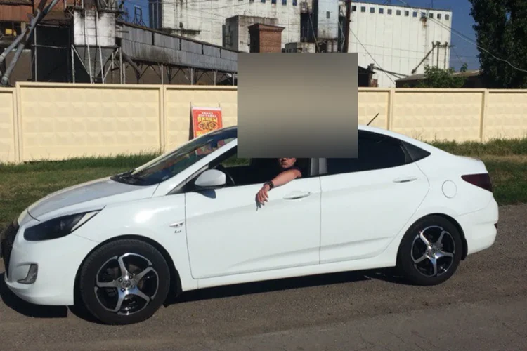 Hyundai Solaris 1 седан на литых дисках R16