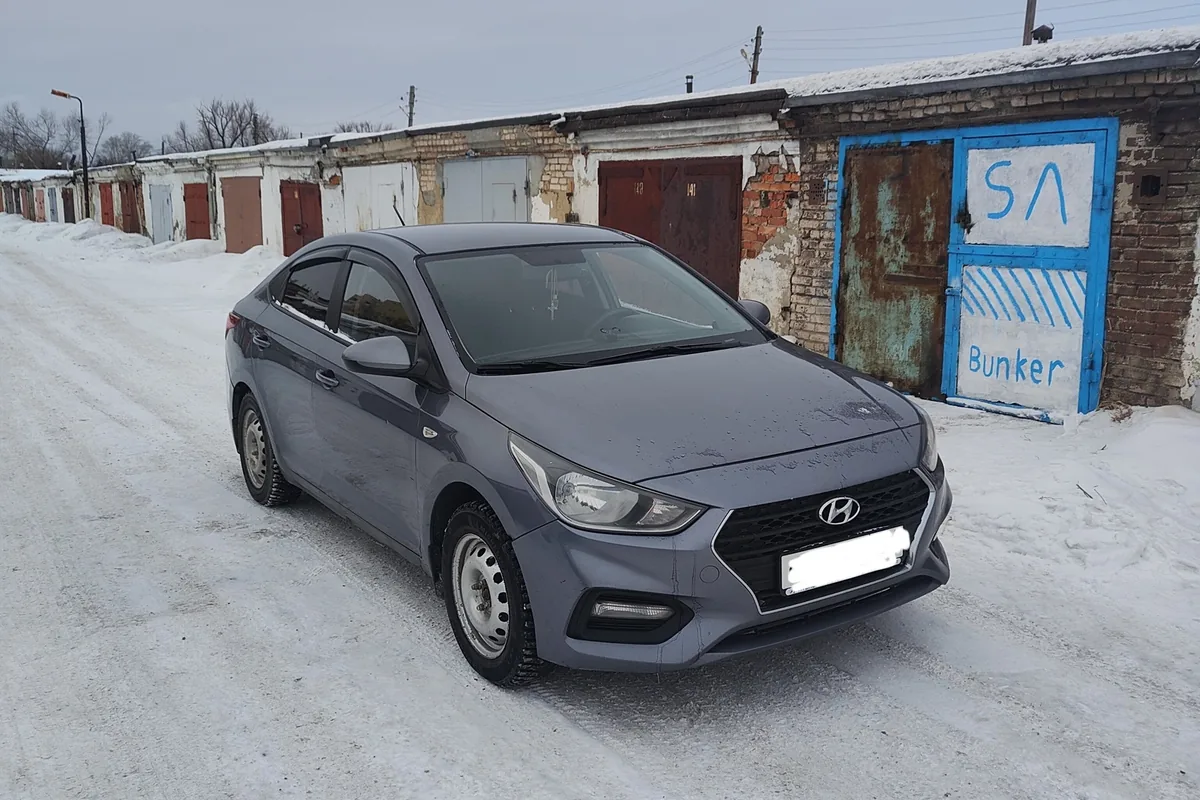 Hyundai Solaris 2 в заводской краске