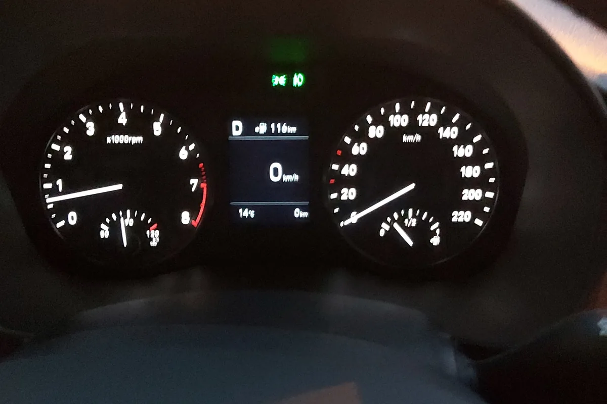 Новая приборная панель Hyundai Solaris 2 с нулевым пробегом
