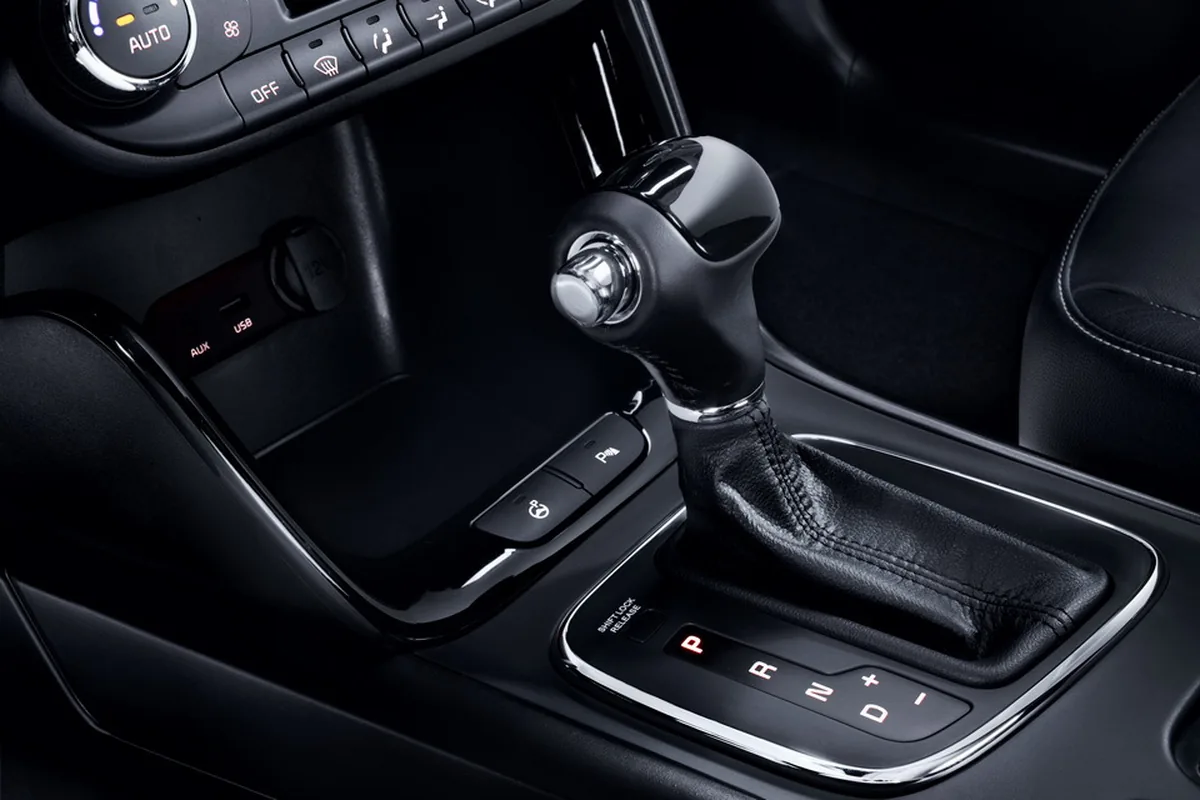 Селектор автоматической коробки Kia Ceed