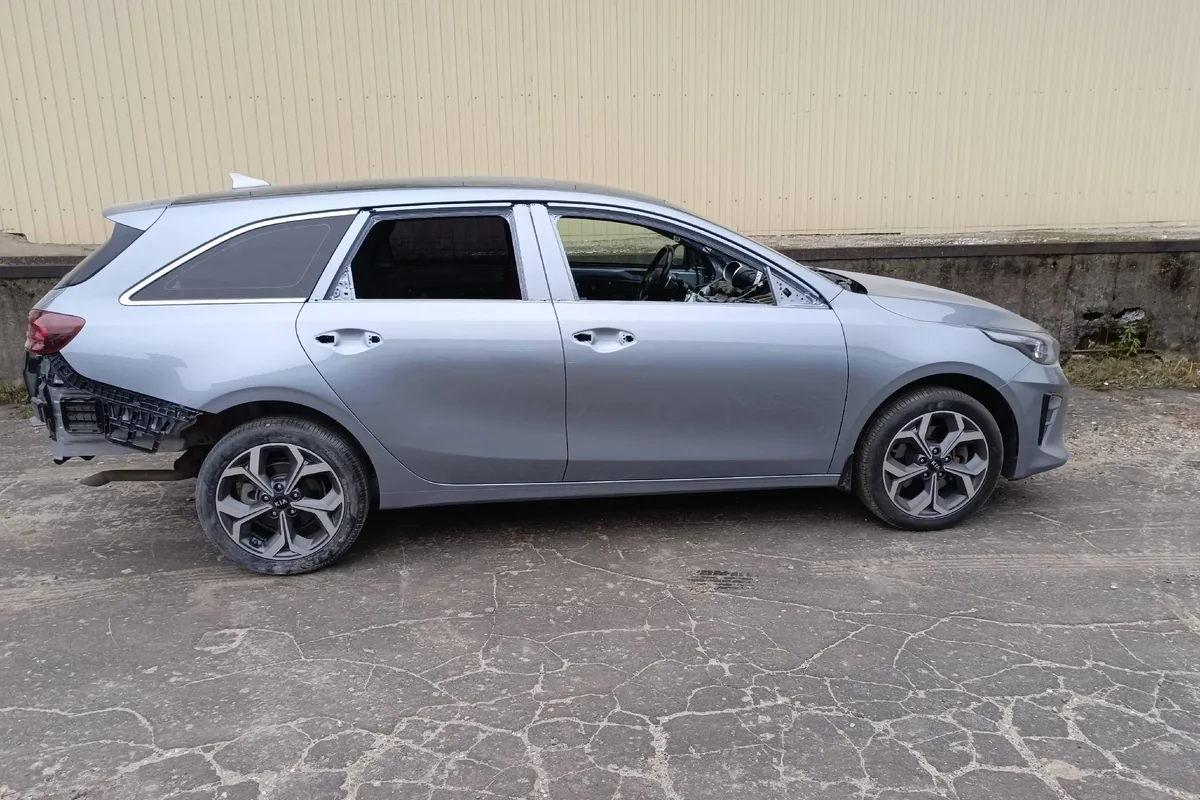 Kia Ceed CD универсал без заднего бампера