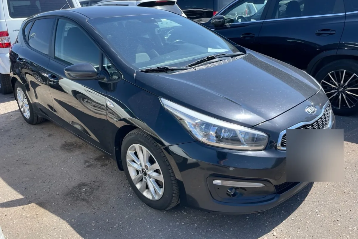 Kia Ceed JD после рестайлинга с мотором 1.6 и автоматом
