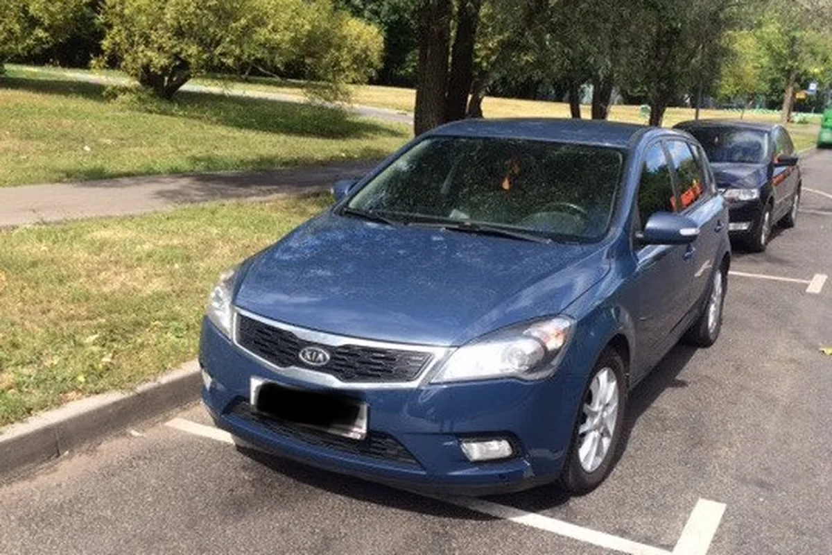 Kia Ceed ED после рестайлинга: фары и передний бампер