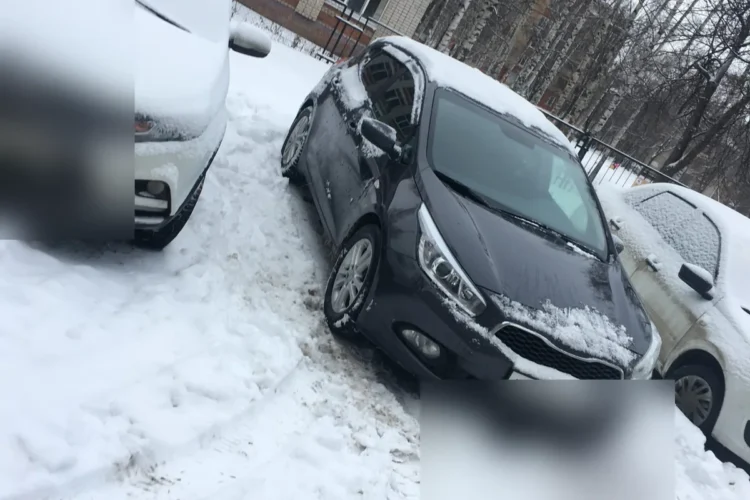 Kia Ceed JD на шинах 205/60 зимой