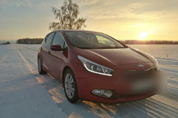 Kia Ceed JD на зимних колёсах R16