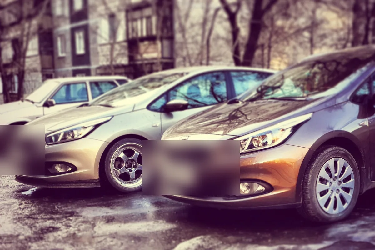 Два Kia Ceed JD: штатная и заниженная подвеска