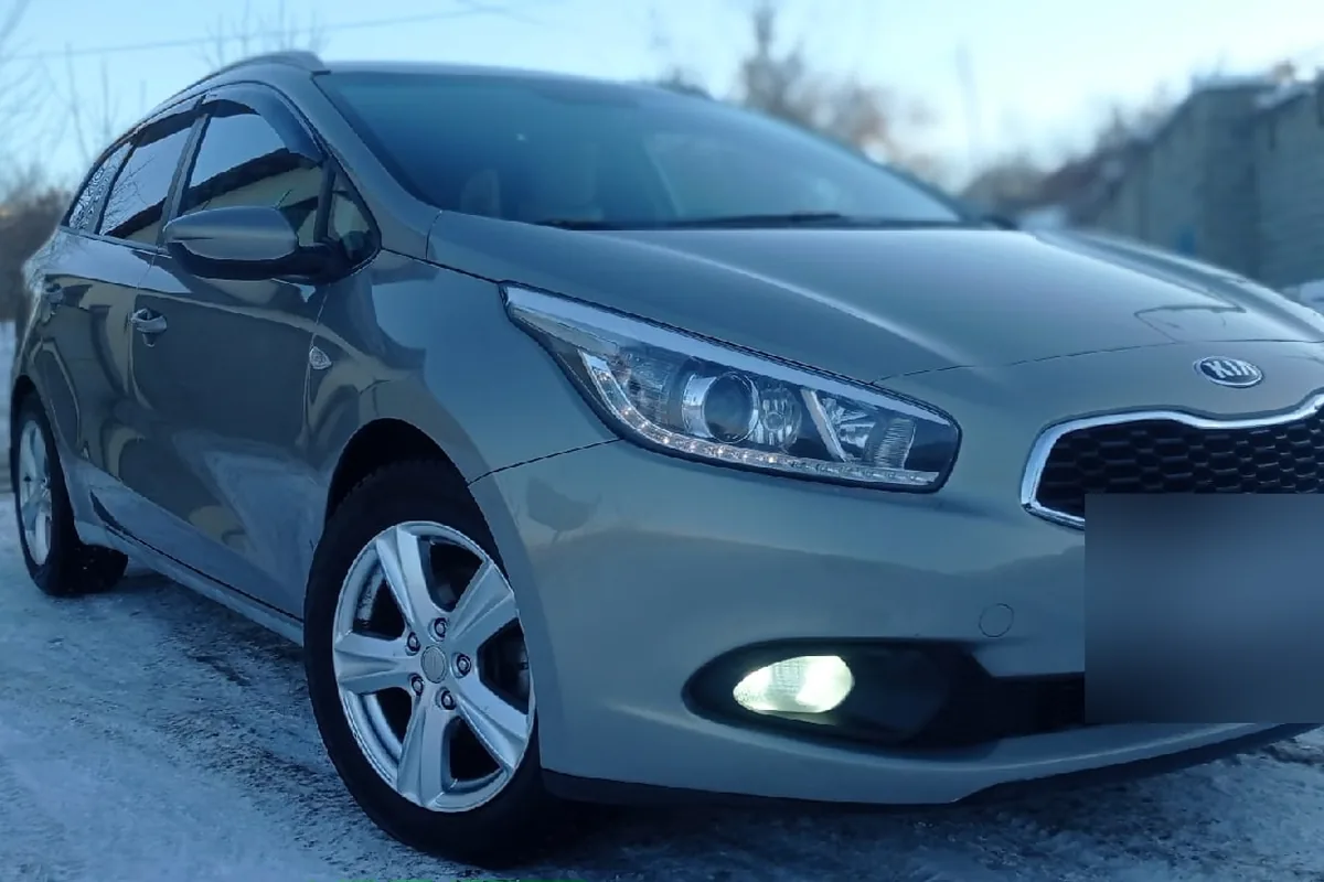 Kia Ceed JD хэтчбек зимой перед продажей