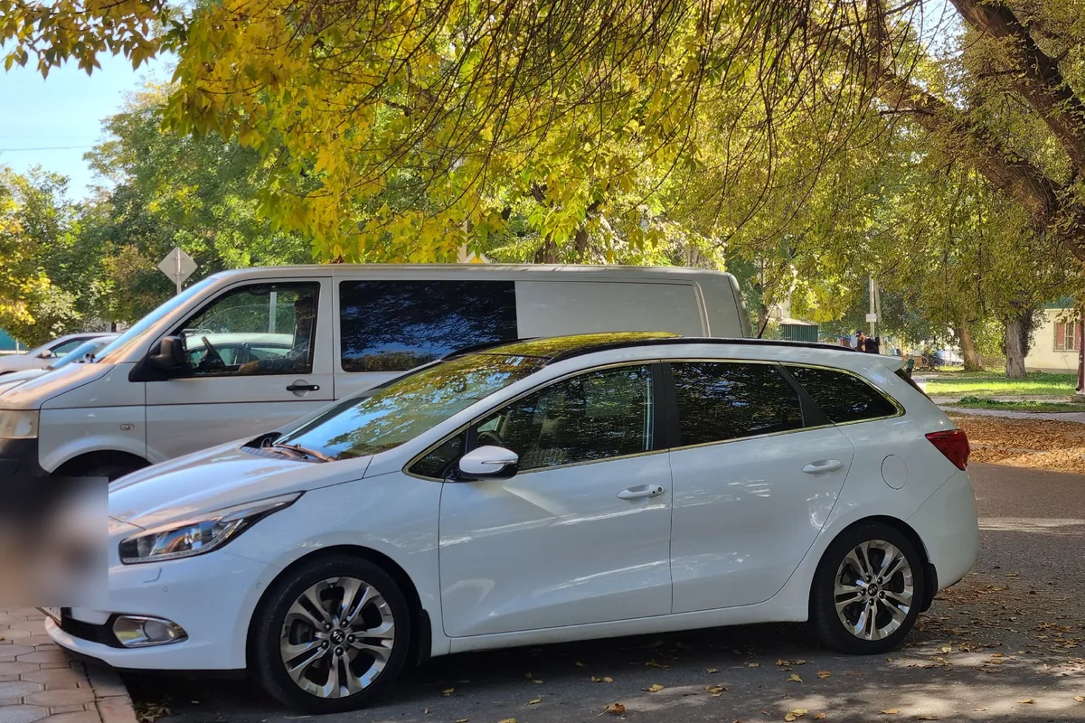 Kia Ceed JD SW с болтанкой кузова на 50 км/ч