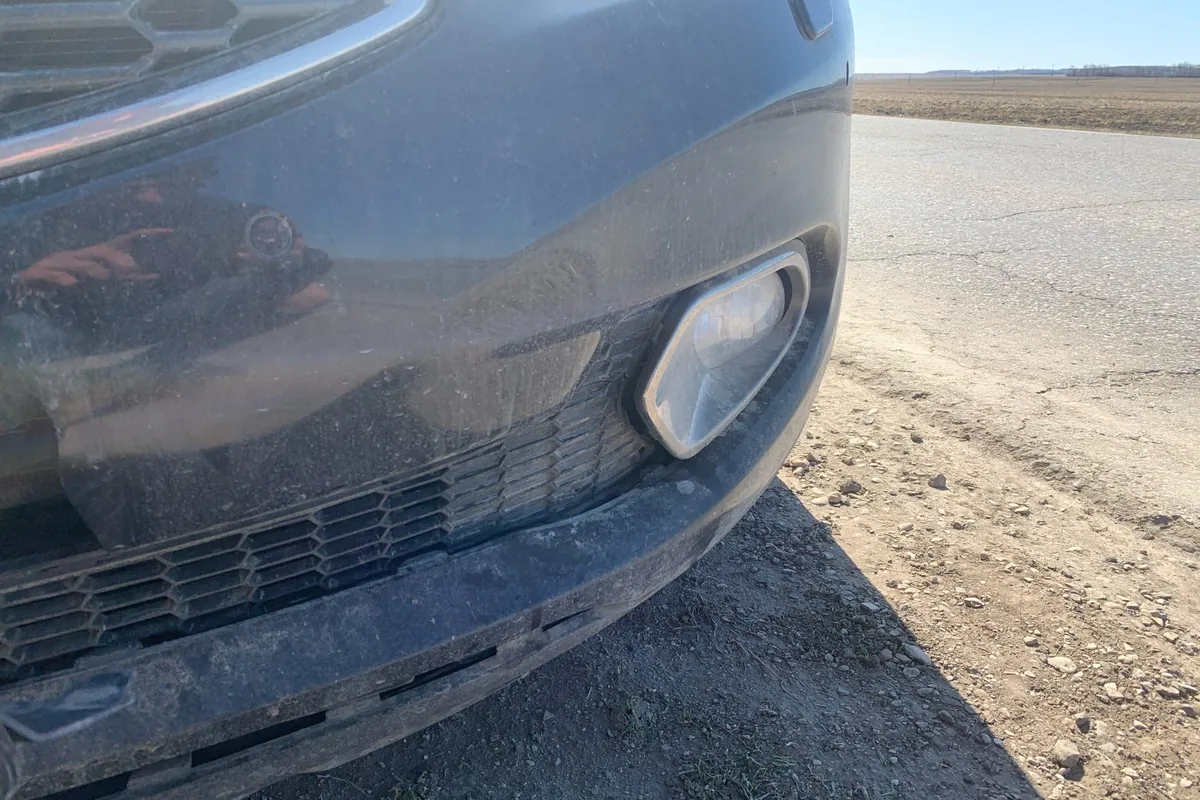 Противотуманная фара в переднем бампере Kia Ceed JD после ДТП