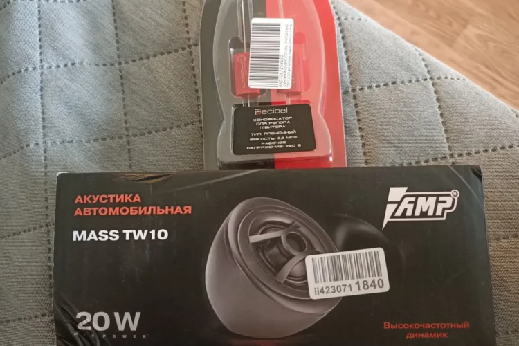Пищалки AMP MASS TW10 с конденсаторами для Lada Largus
