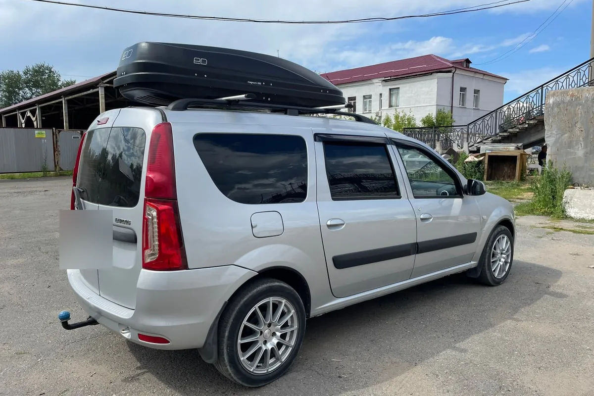 Lada Largus 2013 года с мотором 16 клапанов Renault