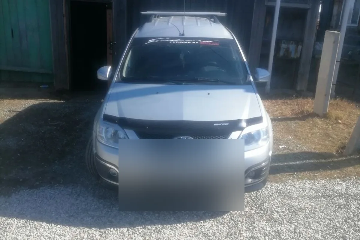 Lada Largus с шумоизоляцией капота