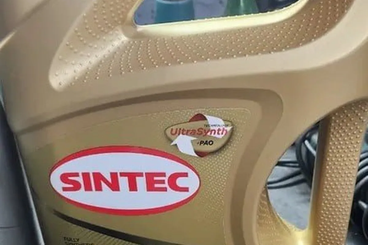 Канистра масла Sintec Premium 9000 0W-20