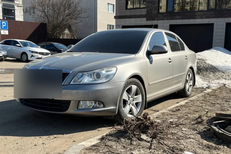 Skoda Octavia A5 на оригинальных дисках R16