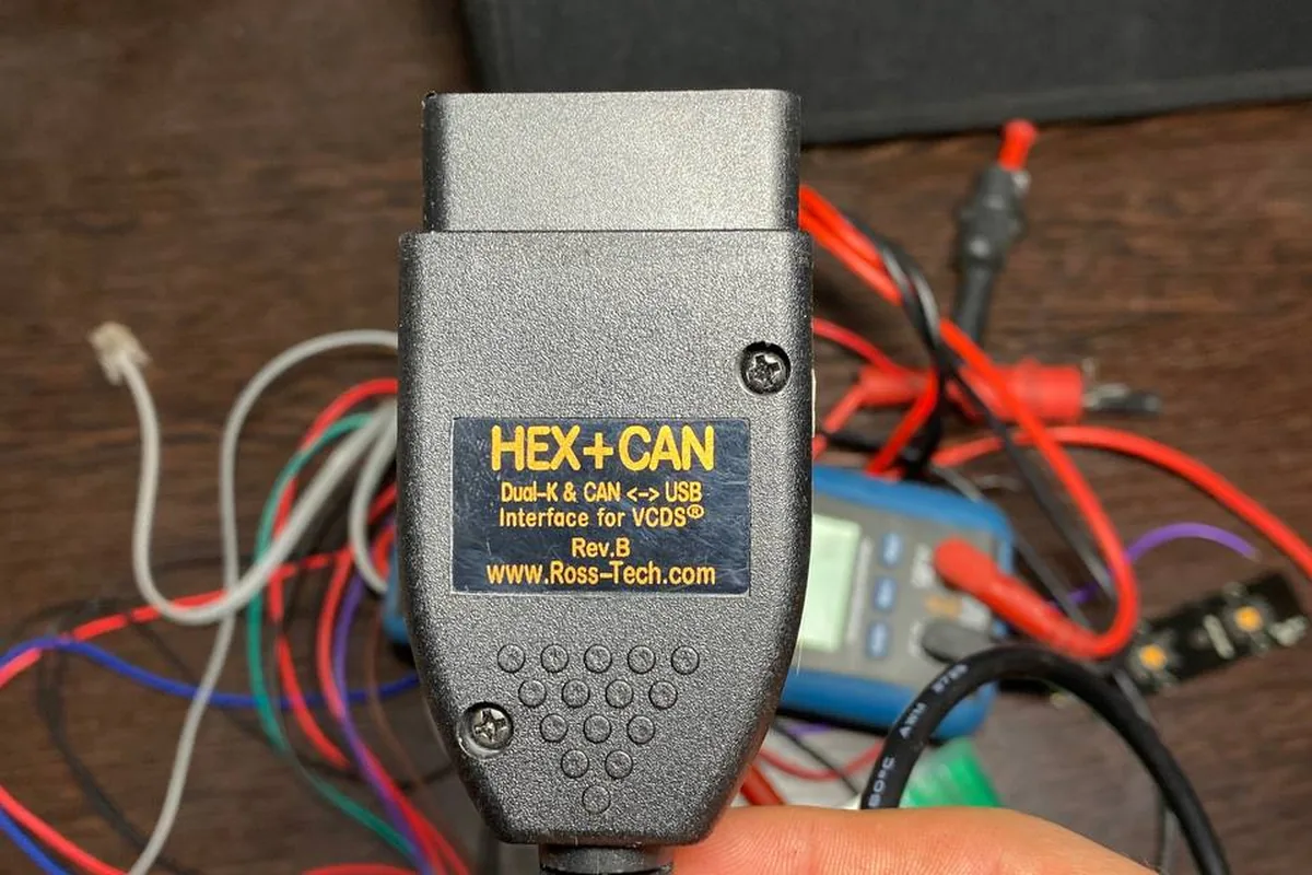 Кабель HEX+CAN для VCDS к Skoda Octavia A5