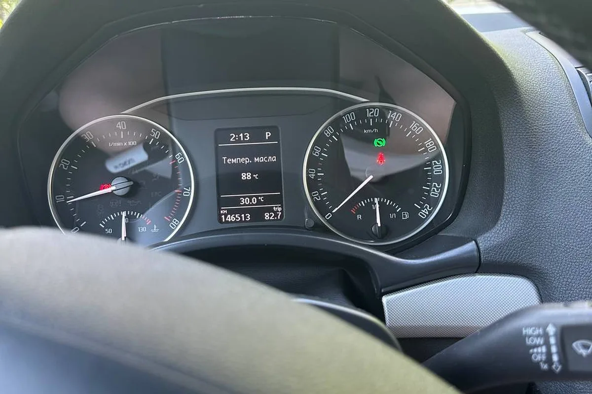 Приборка Skoda Octavia A5 1.8 с температурой масла около 90 °C