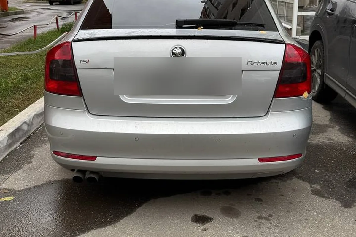 Лип-спойлер на крышке багажника Skoda Octavia A5