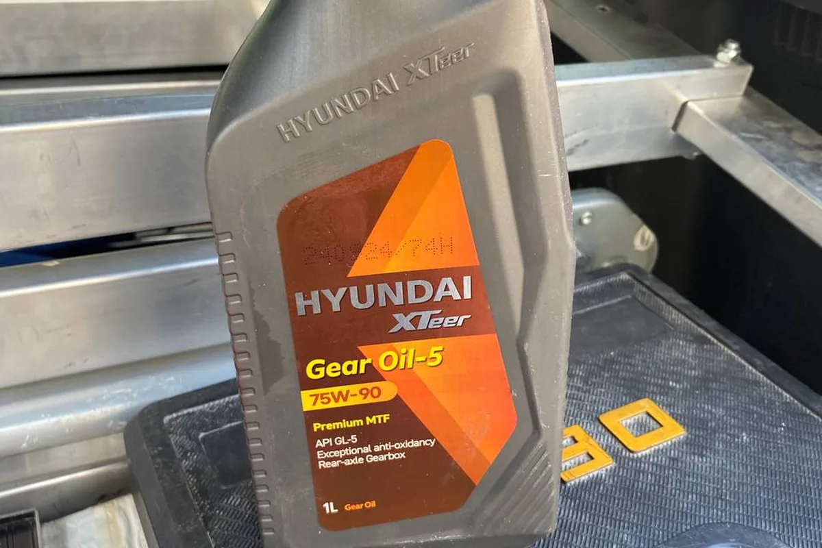 Трансмиссионное масло Hyundai Gear Oil-5 75W-90 для механики Renault Duster