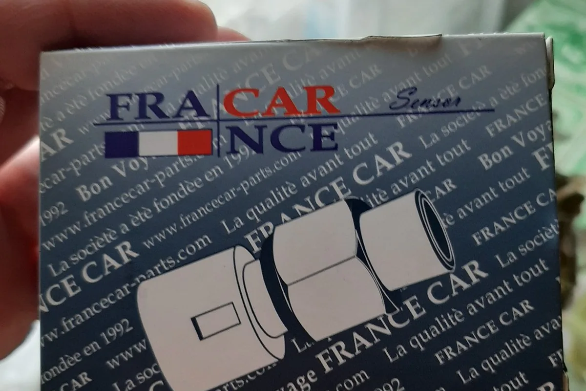 Датчик давления фреона France Car для кондиционера Renault Logan 1