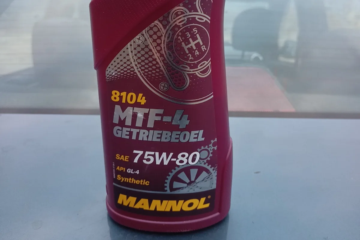 Масло Mannol MTF-4 75W-80 для коробки Renault Logan 1