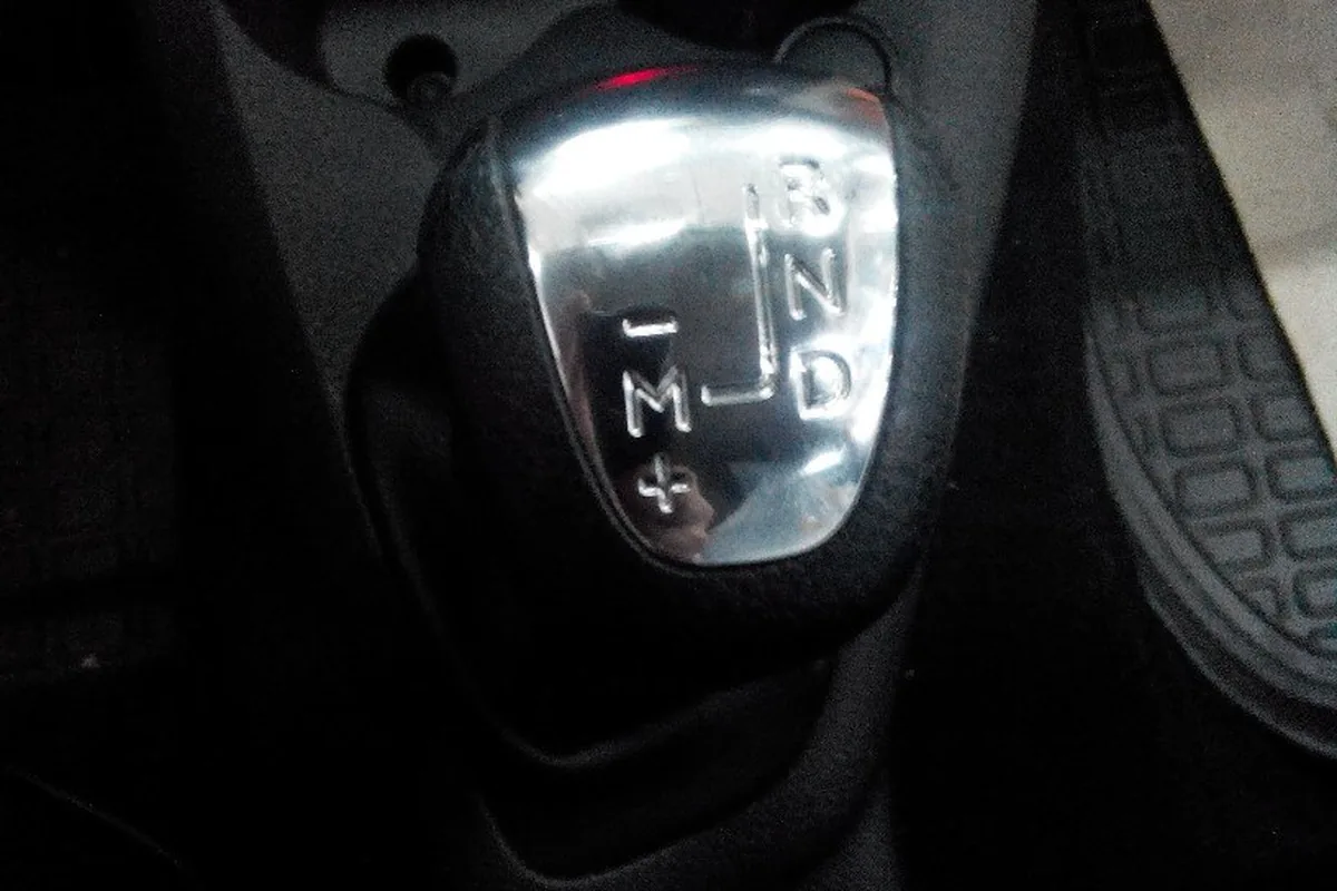 Селектор роботизированной коробки Renault Logan 2
