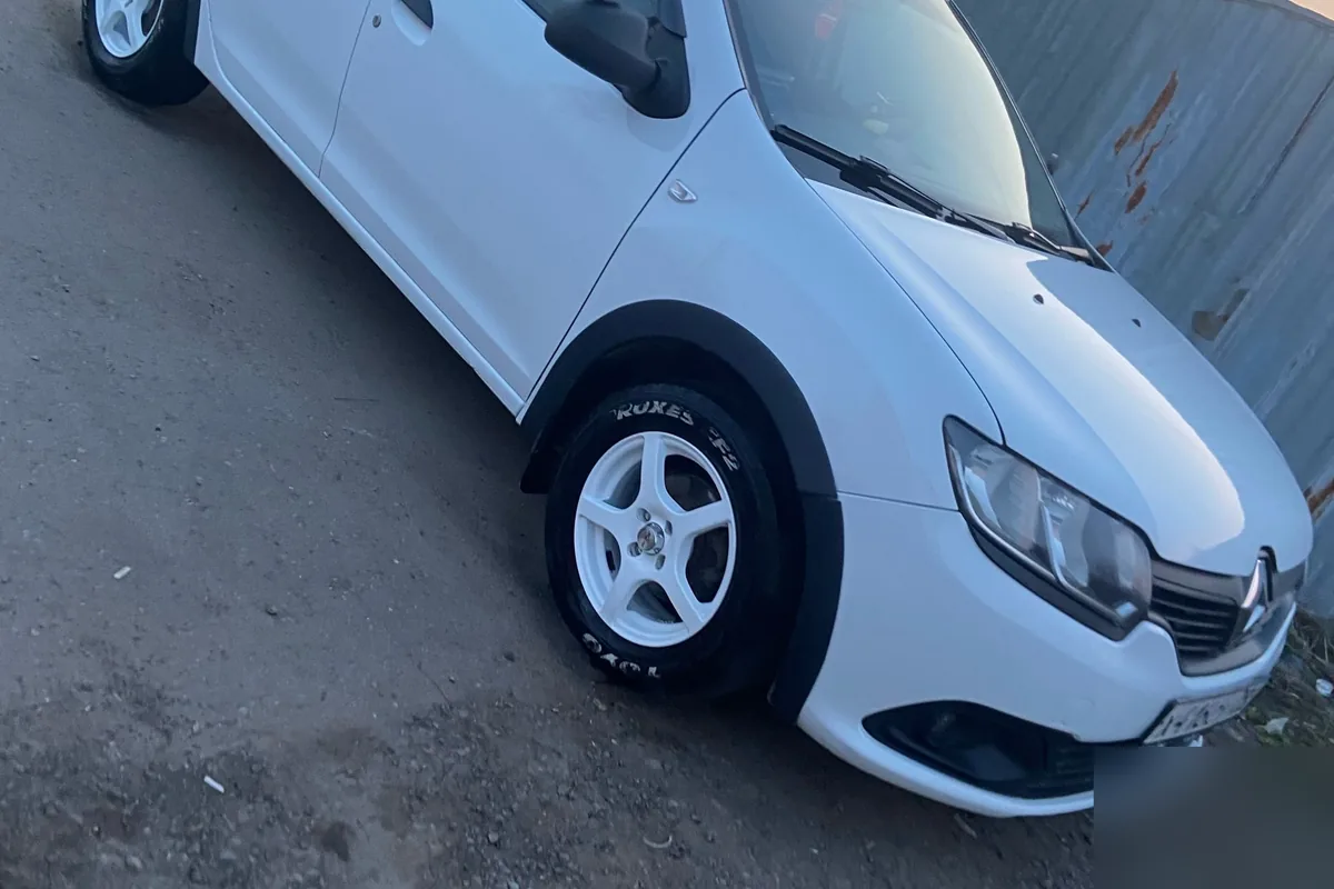 Renault Logan 2, у которого стук остался после замены привода