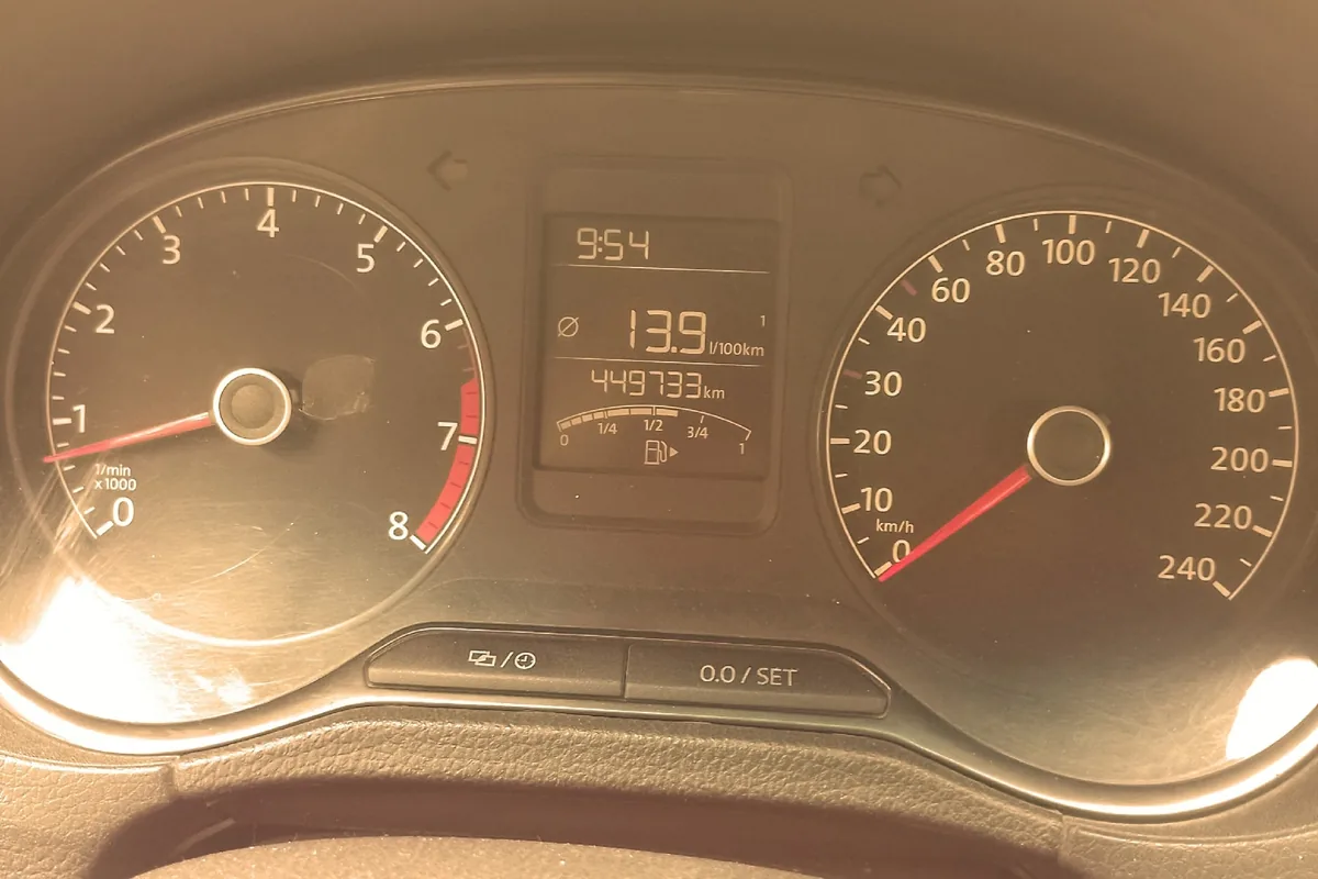 Средний расход на бортовом компьютере Volkswagen Polo
