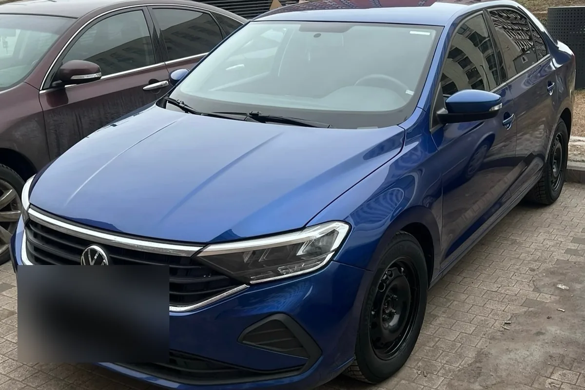 Volkswagen Polo лифтбек 2020 года с мотором CWVA