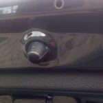 Вода в салоне и под запаской Поло седан: откуда течёт и как найти протечку