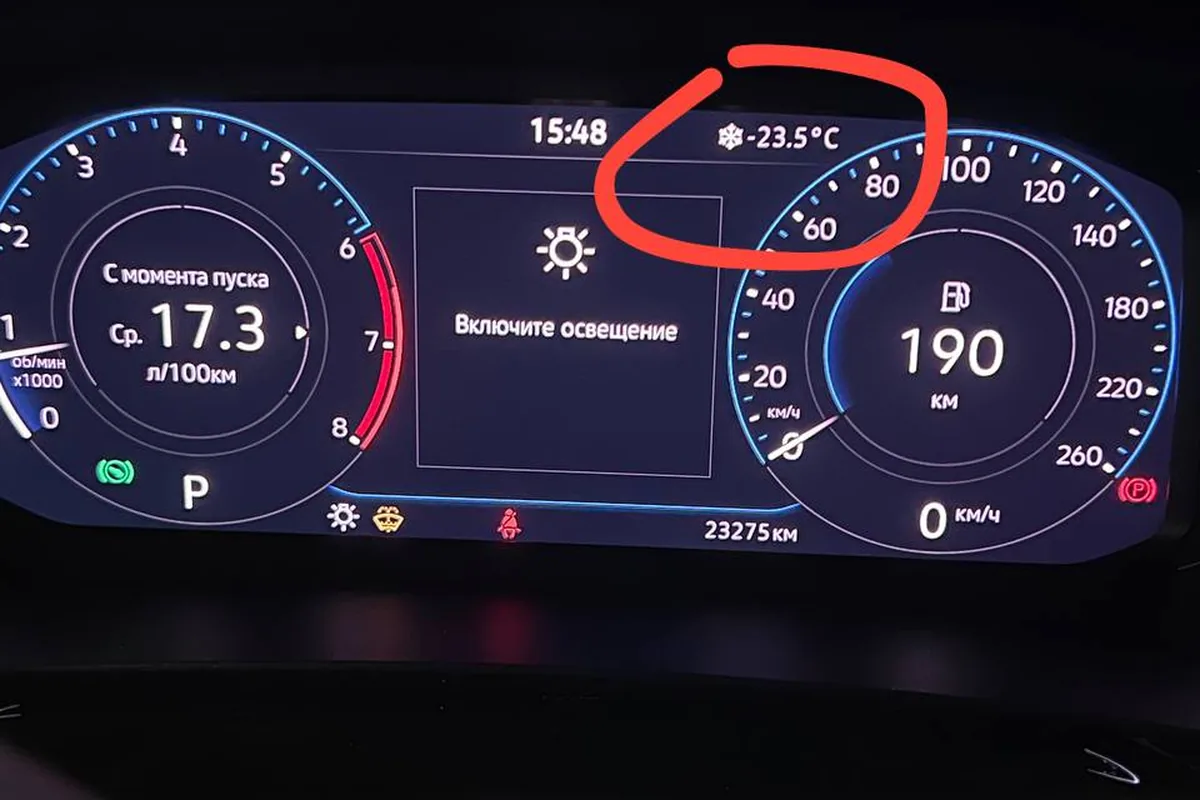 Цифровая приборка Volkswagen Polo лифтбек с температурой за бортом